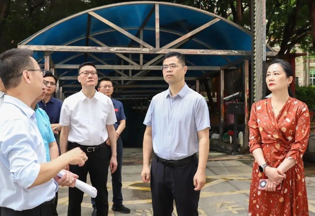 豐澤區政府主要領導調研小區消防無水和外墻脫落整治工作