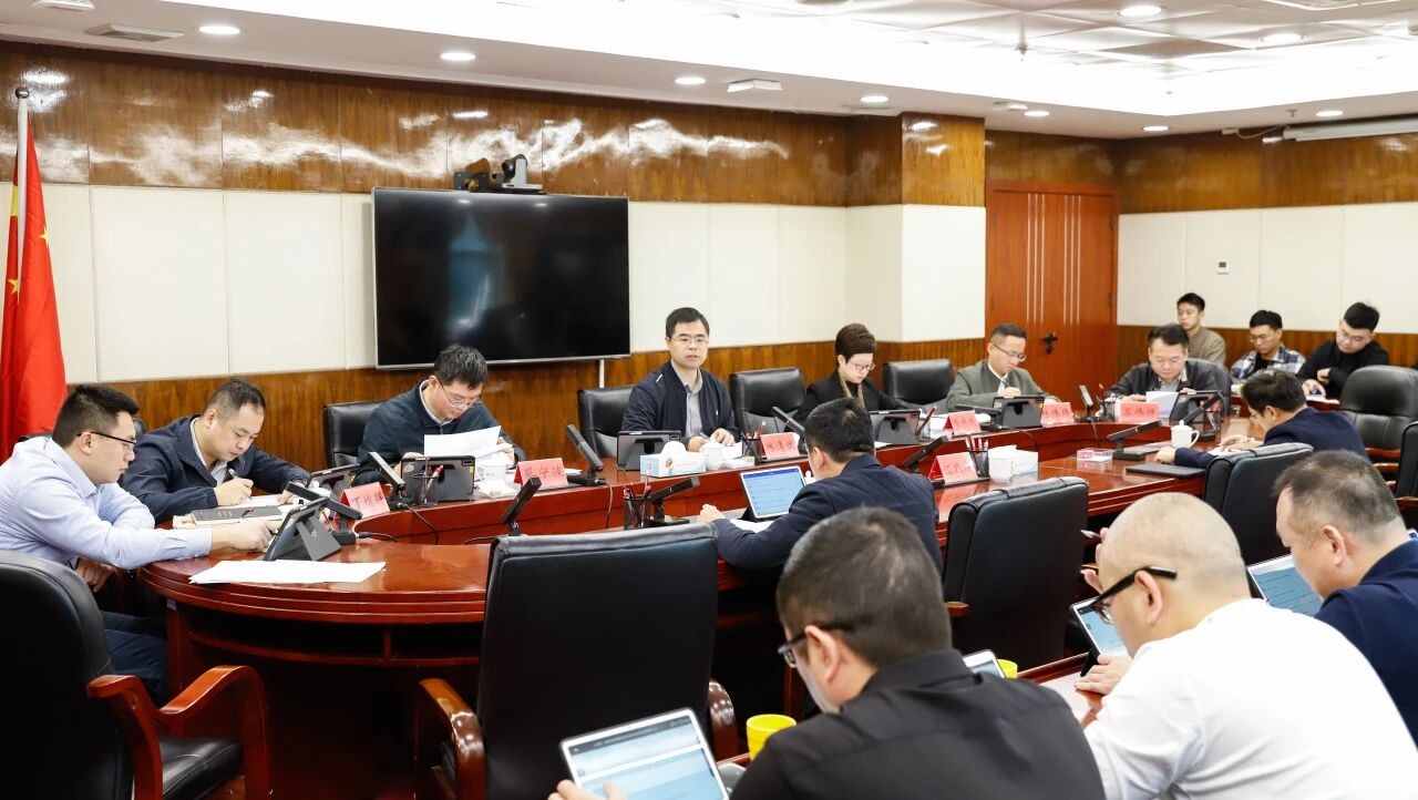 豐澤區政府常務會議、黨組（擴大）會議和理論學習中心組學習會召開